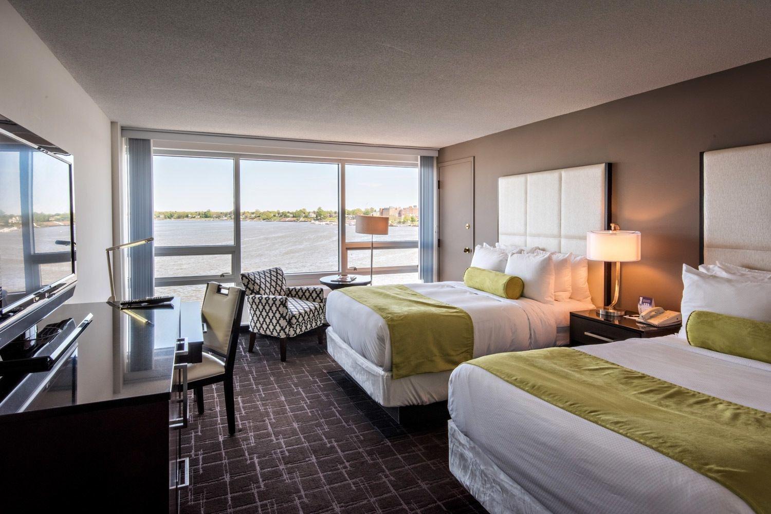 Oyster Point Hotel Red Bank Exterior photo