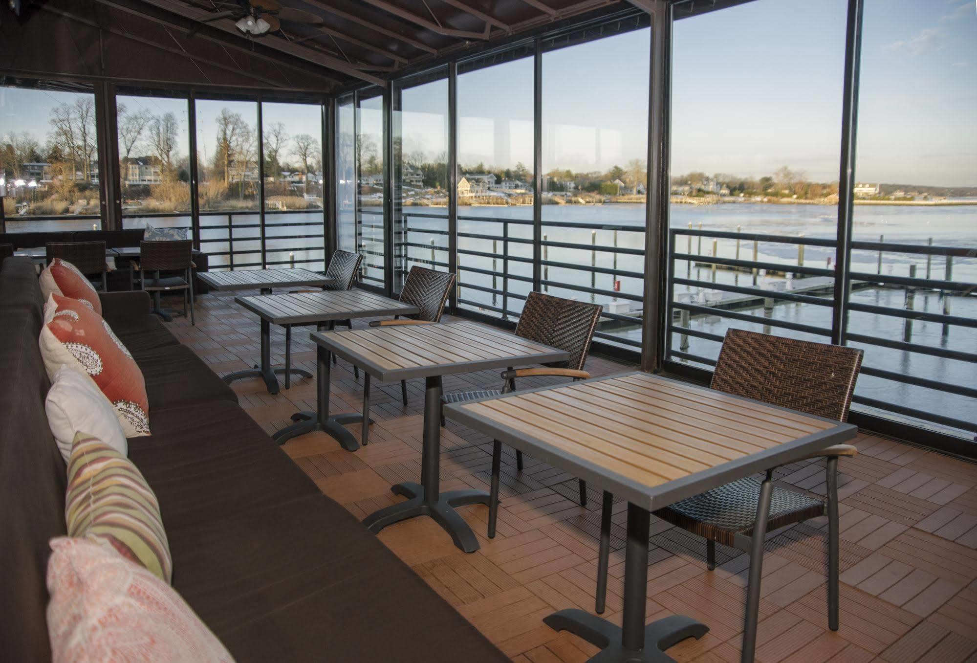 Oyster Point Hotel Red Bank Exterior photo
